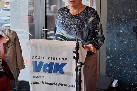Gabi Meiner am Rednerpult