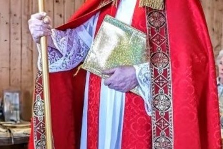 Besuch des Nikolaus Nikolo im Ornat