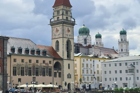 Blick vom Schiff auf Passau