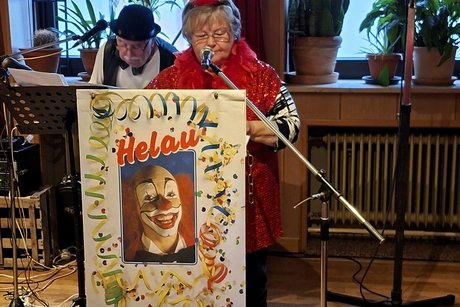 Maria Luise in der Bütt Maria Luise in der Bütt