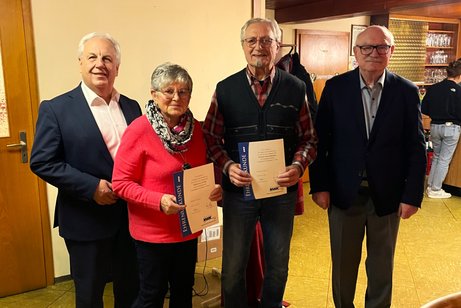 Von links, B&uuml;rgermeister Helmut Voit, Karolina Escher, Rudolf Ernstberger, Bernd Steinbruckner,