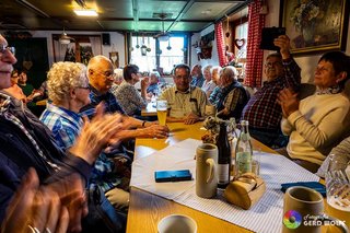 In der Hütte