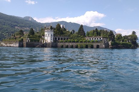 Weiterfahrt mit dem Boot nach Stresa