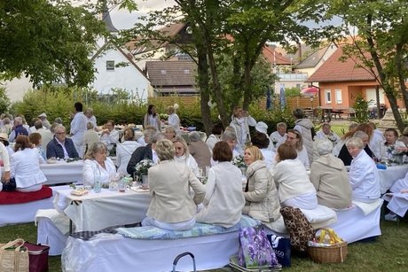 White Dinner in Ebermannstadt White Dinner in Ebermannstadt