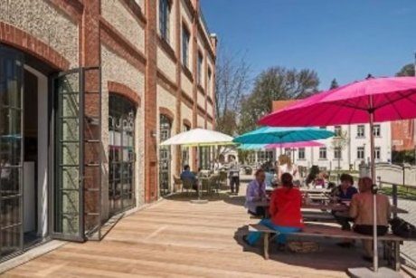 Biergarten und Café im TIM Gemütlicher Biergarten