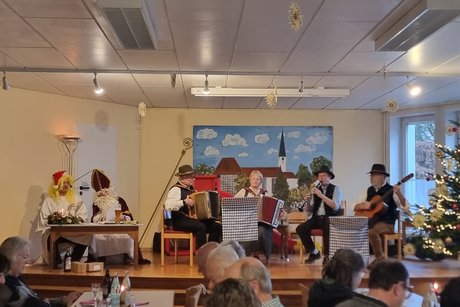 Gemeinsames Singen Gemeinsames Singen