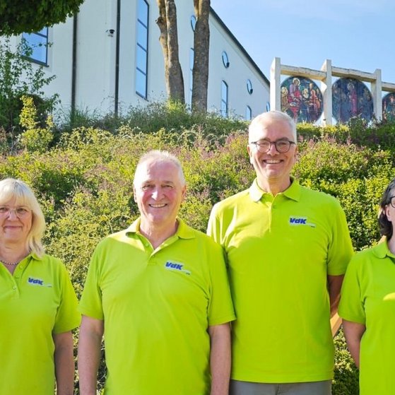 von links nach rechts: Rosa Kaps, Moni Gaul, Siegmund Braun (1. Vorsitzender), Heidi Bielmeier, Theresia Hummelberger, Franz Distler Der neugewählte Vorstand des Ortsverbands Furth / Weihmichl / Obersüßbach