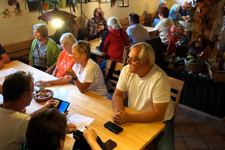 Abendeinkehr beim Weingut Alt in Ippesheim