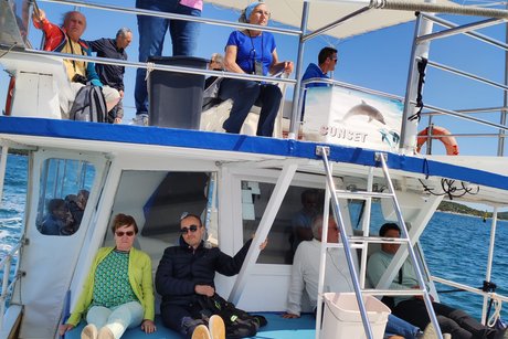 Gruppe auf stürmischer See Gruppe auf stürmischer See