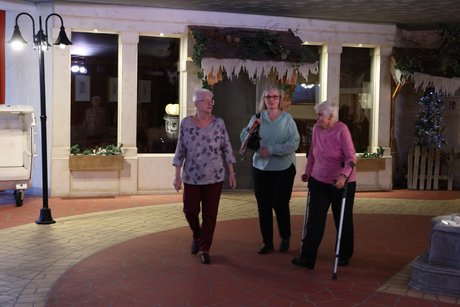 Die ersten G&auml;ste