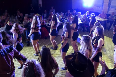 Fasching am Sa., 15. Februar im Korfu Fasching am Sa., 15. Februar im Korfu