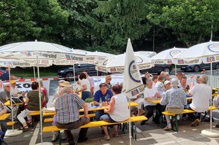 Abgebildet sind Besucher des Aktionstages