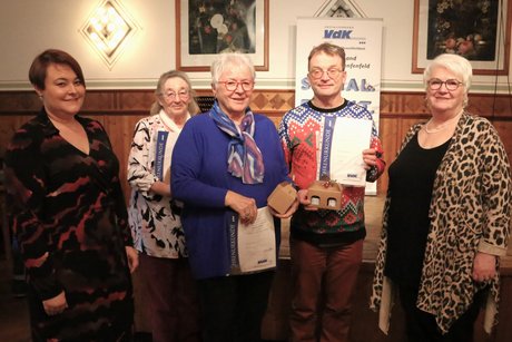 Bild mit Vorsitzenden KV Martina Hoffmann und OV Edeltraud Koslitz