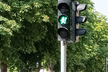 Eine spezielle Ampel, die den Bonifazius anzeigt.