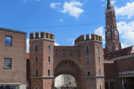 Ländtor in Landhut Bild vom Ländtor in Landhut, eines der Wahrzeichen der Stadt