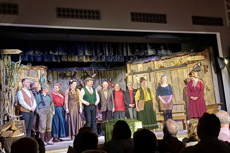 Theatergruppe „Die vom Reschndobl“ e.V. Theatergruppe „Die vom Reschndobl“ e.V.