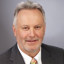 Passfoto des Vorstandes