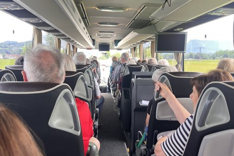 zusammen auf dem Weg