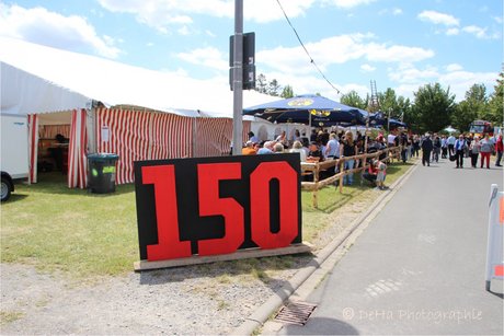 Bild zeigt die Zahl 150