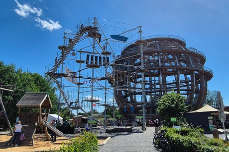 Erlebniswelt Holzkugel