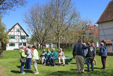 Im Garten, bis alle da sind