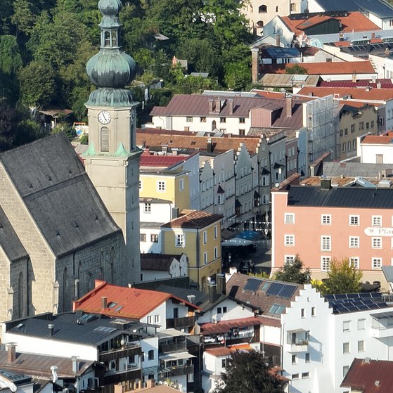 Ansicht Trostberg Innenstadt Ansicht der Trostberger Altstadt mit Kirche