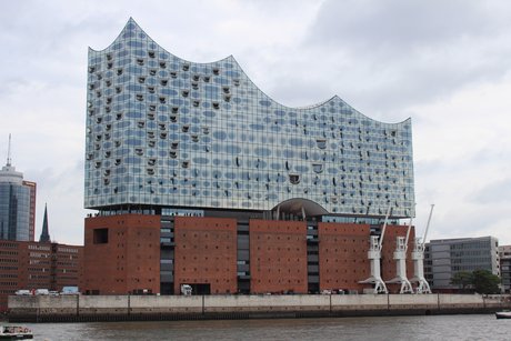 Die Elbphilharmonie in der Hamburger Hafencity