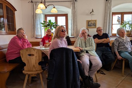 Begeisterte Zuhörer Bild Aufmerksame Zuhörer