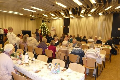 Blick in den Saal Blick in den Saal