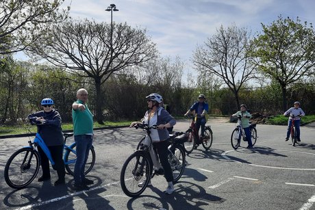 Fahrtraining mit sicherem Abbiegen Fahrtraining in der Gruppe