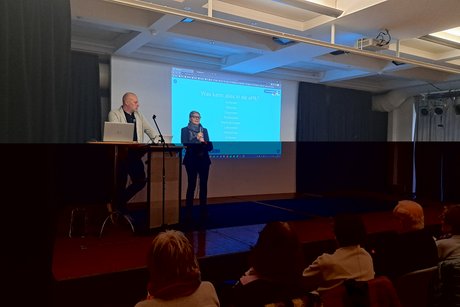 Referenten: Sabine Dittmar und Sebastian Dresbach das Bild zeigt die beiden Referenten