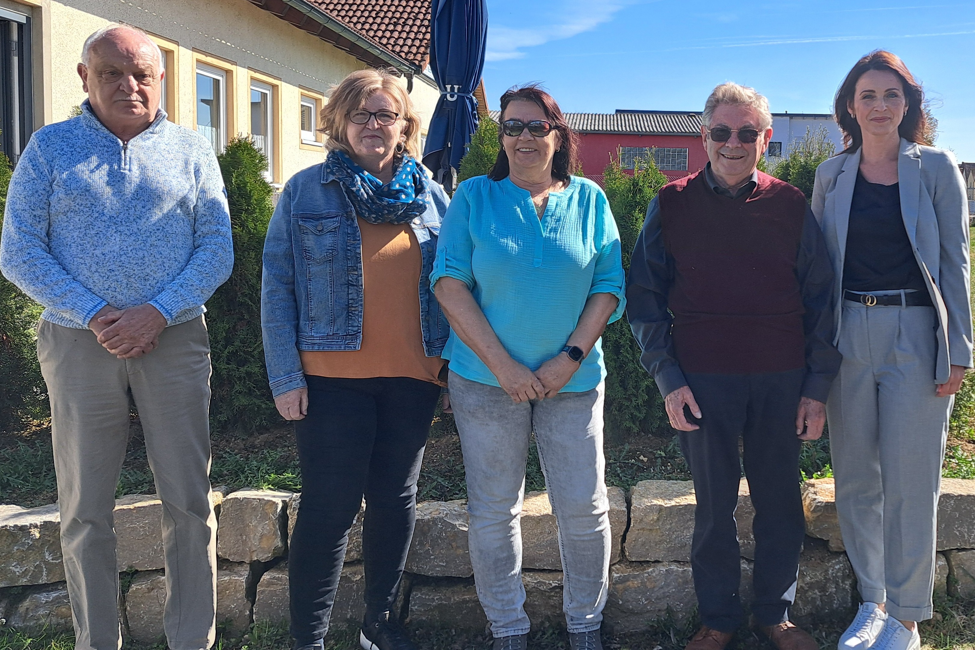 Unsere neue Ortsvorstandschaft v.l.: Hartmut Eppler, Annegret Beckenbauer, Monika Möder, Karl-Heinz Fuchs, KGF Anna Ortmann