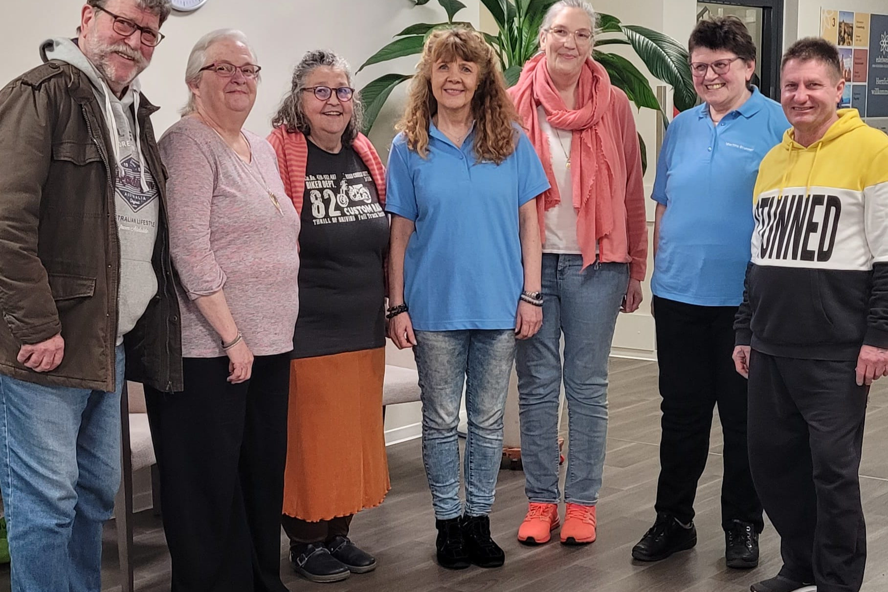 7 Personen des neuen Vorstandes