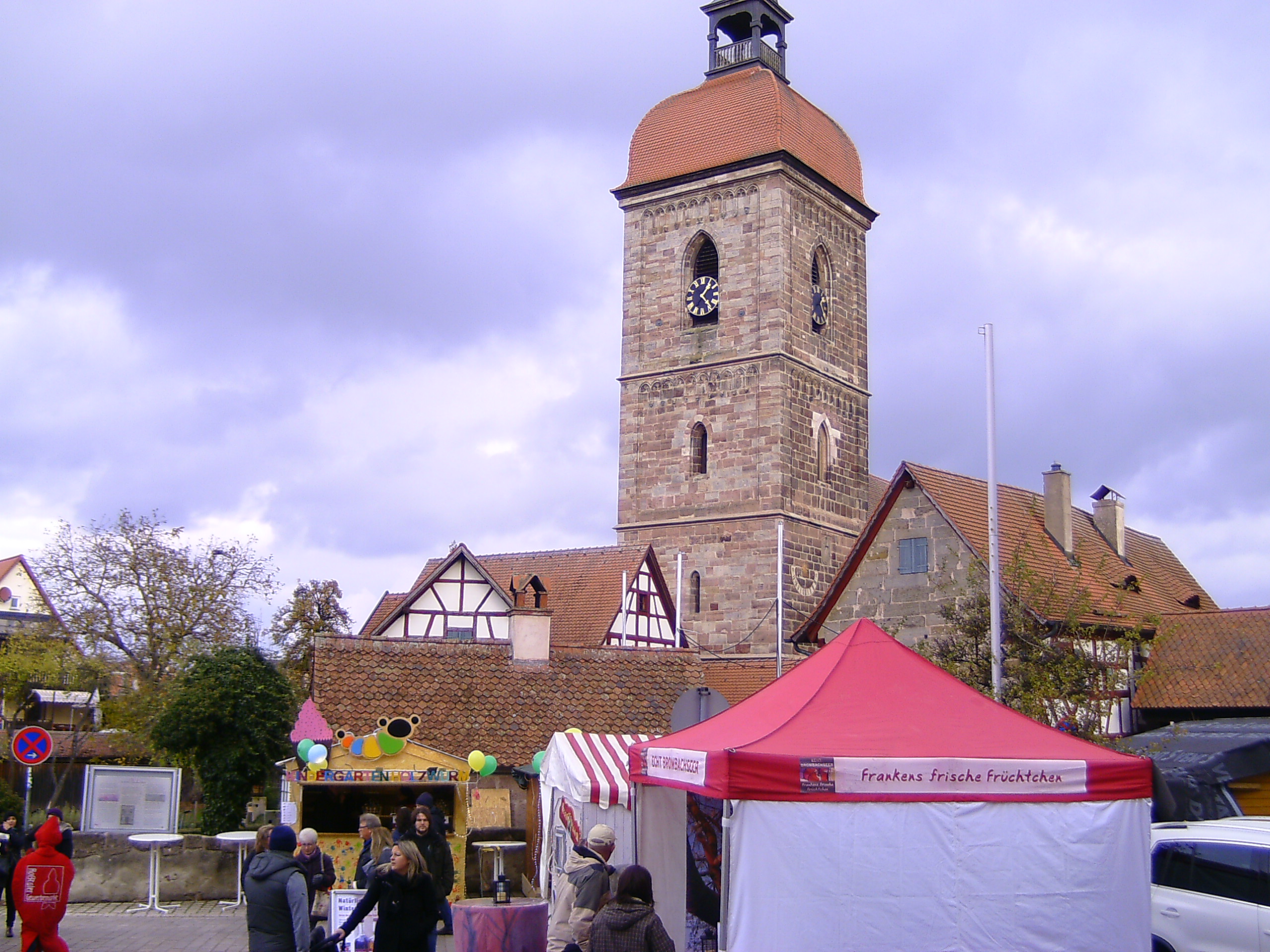 Blick auf die St.Laurentius Kirche