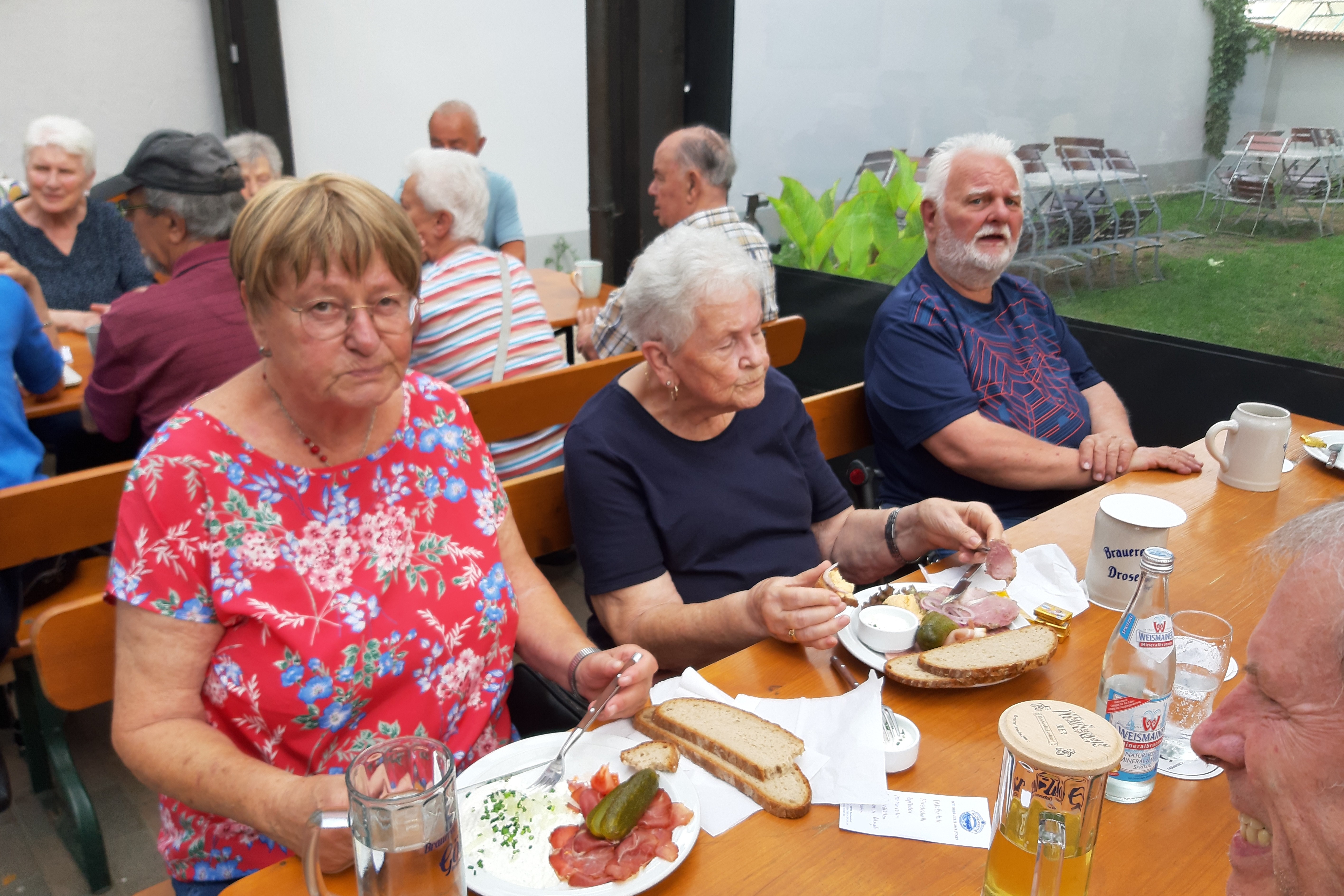 VdK-Biergartentreffen beim Göller in Drosendorf VdK-Biergartentreffen beim Göller in Drosendorf
