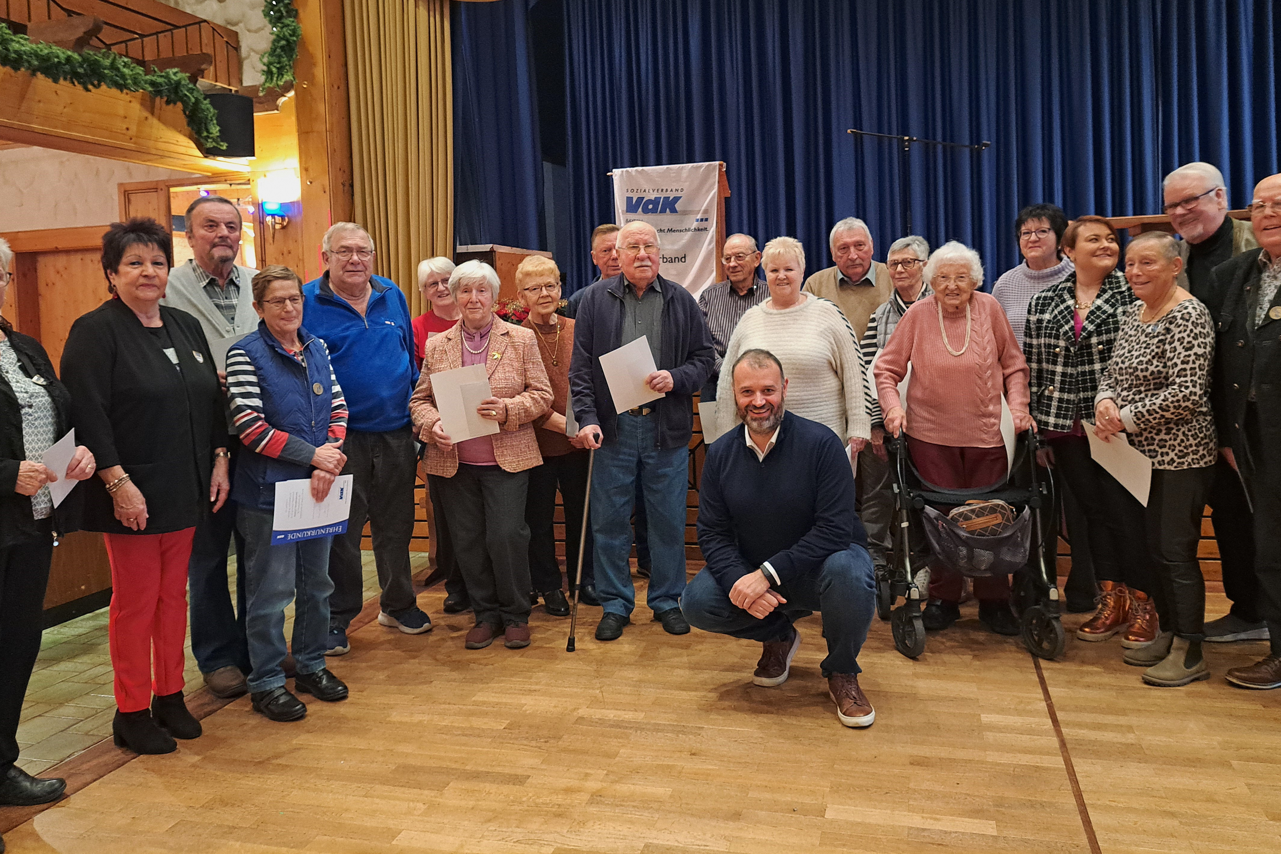 Die geehrten Mitglieder mit Vorstand Martin Maier Ehrung