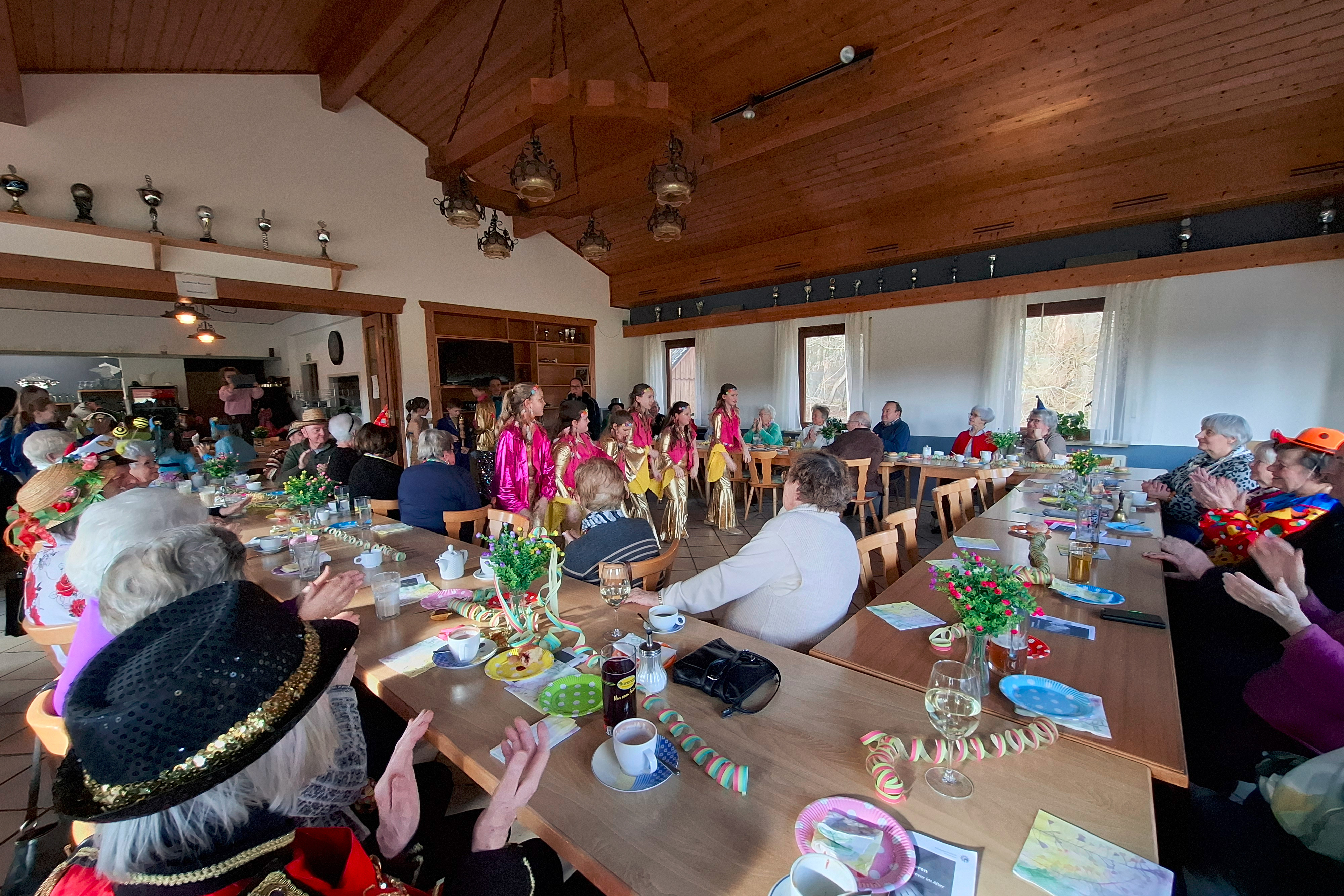 gemeinsame Faschingsfeier des VdK und der AWO