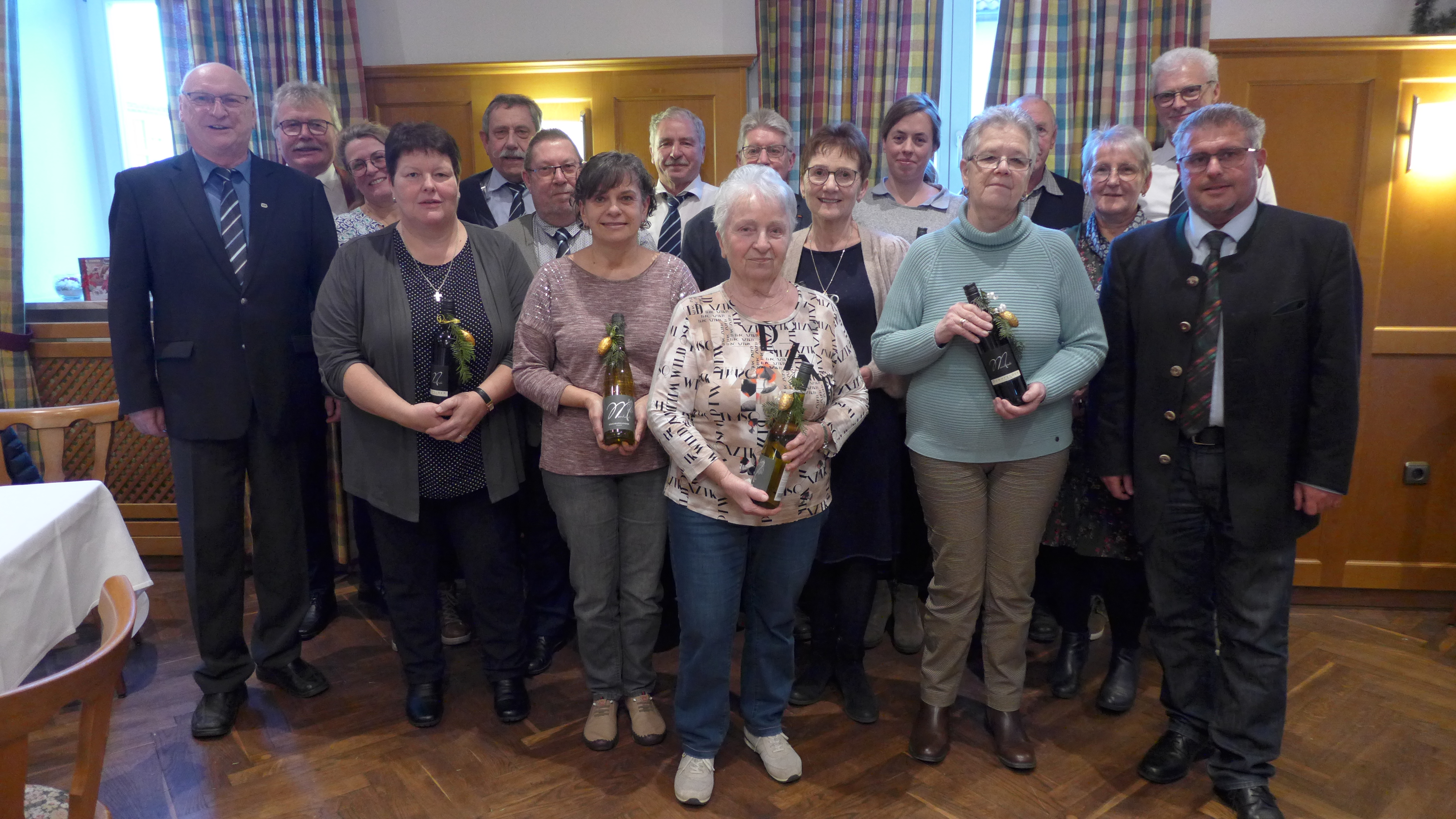 Stimmungsvolle Adventsfeier beim VdK Tann