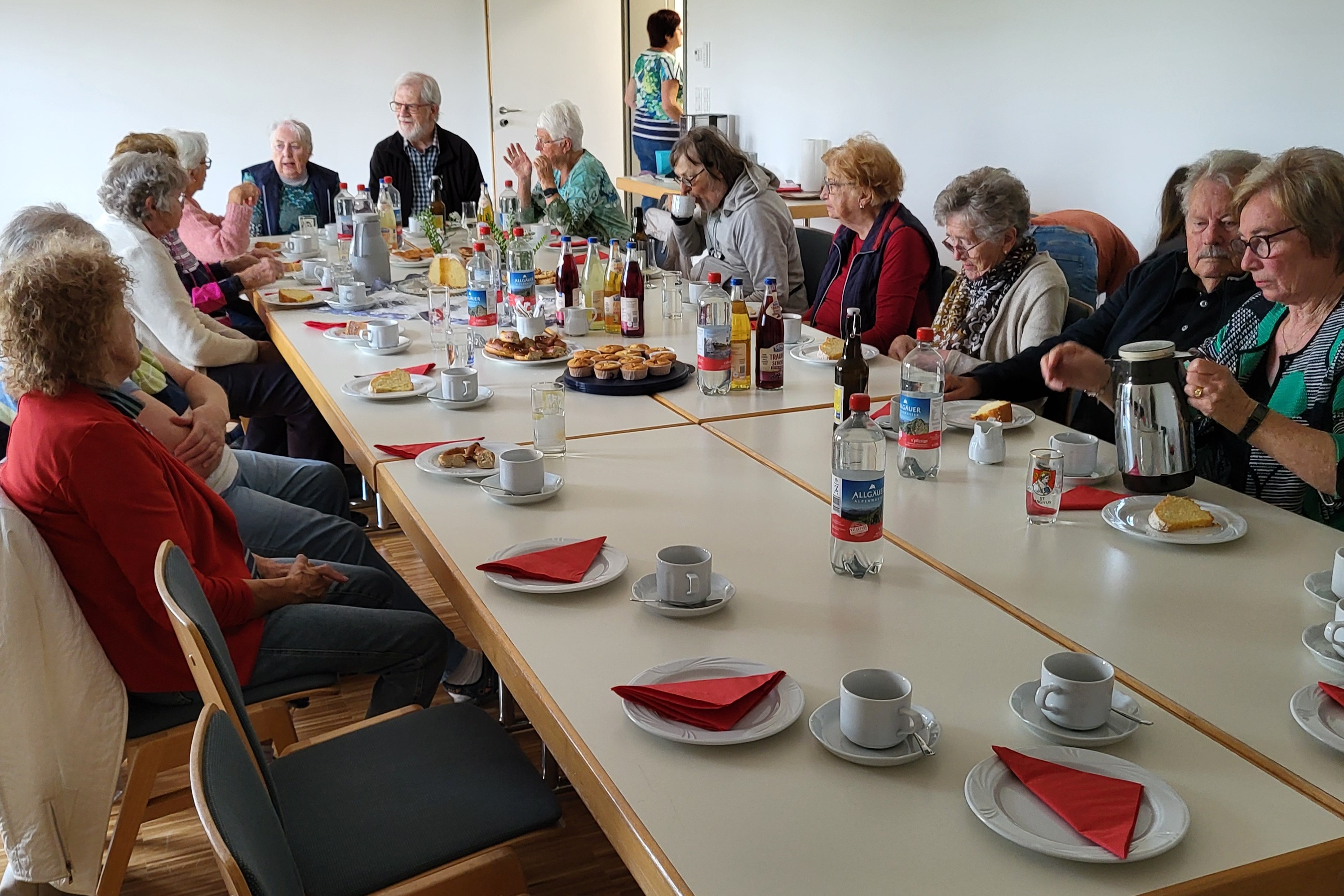 Gem&uuml;tliches Beisammensein im Dorfgemeinschaftshaus Probstried