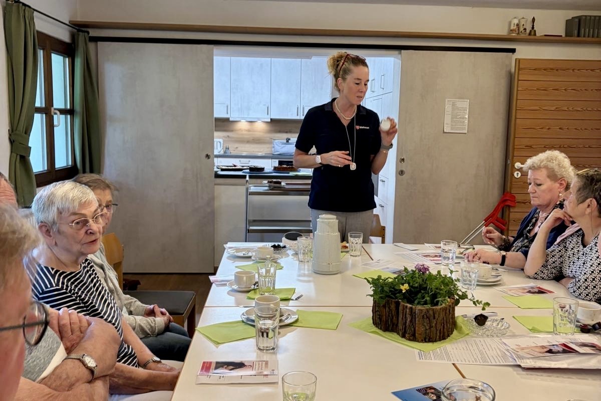 Teilnehmerrunde Pflegestammtisch des VDK OV Freilassing