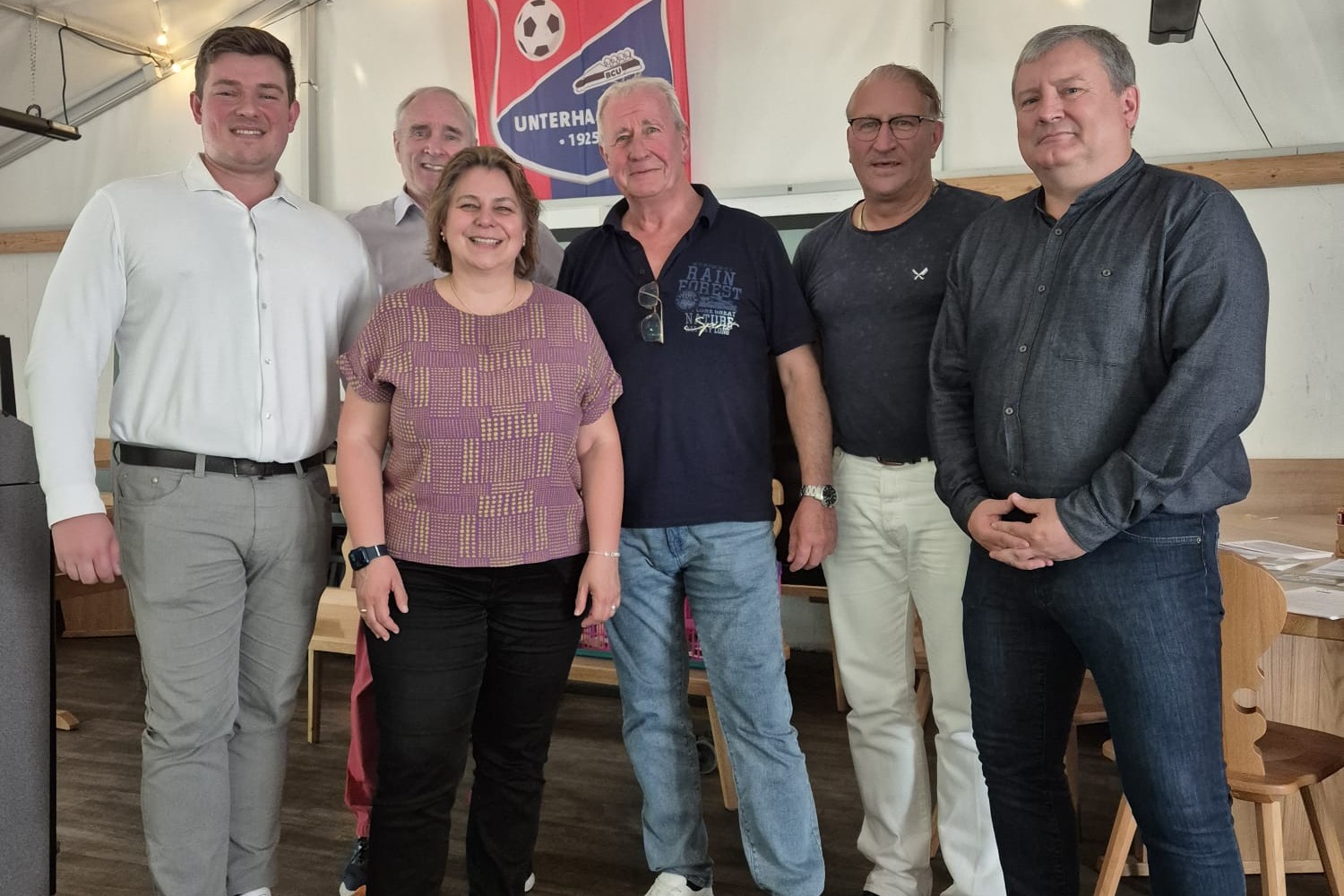 Auf dem Bild von links nach rechts: 1. BM Korbinian Rausch, Vors. Vdk OV UhG Helmut Pellen, 2. BM&igrave;n Sabine Schmierl, stv. Vors. Manfred Derbacher, Referatsleiter Wolfgang Ziolkowski, 3. BM Dr. Alfons Hofstetter