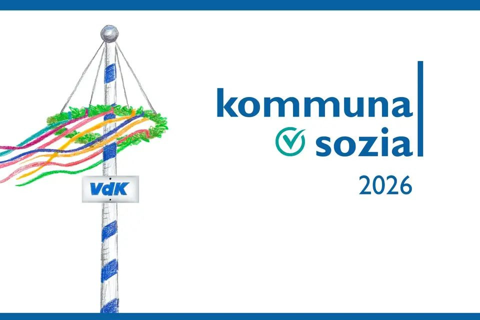 'Ein Maibaum mit dem VdK-&hellip;"kommunal sozial 2026"