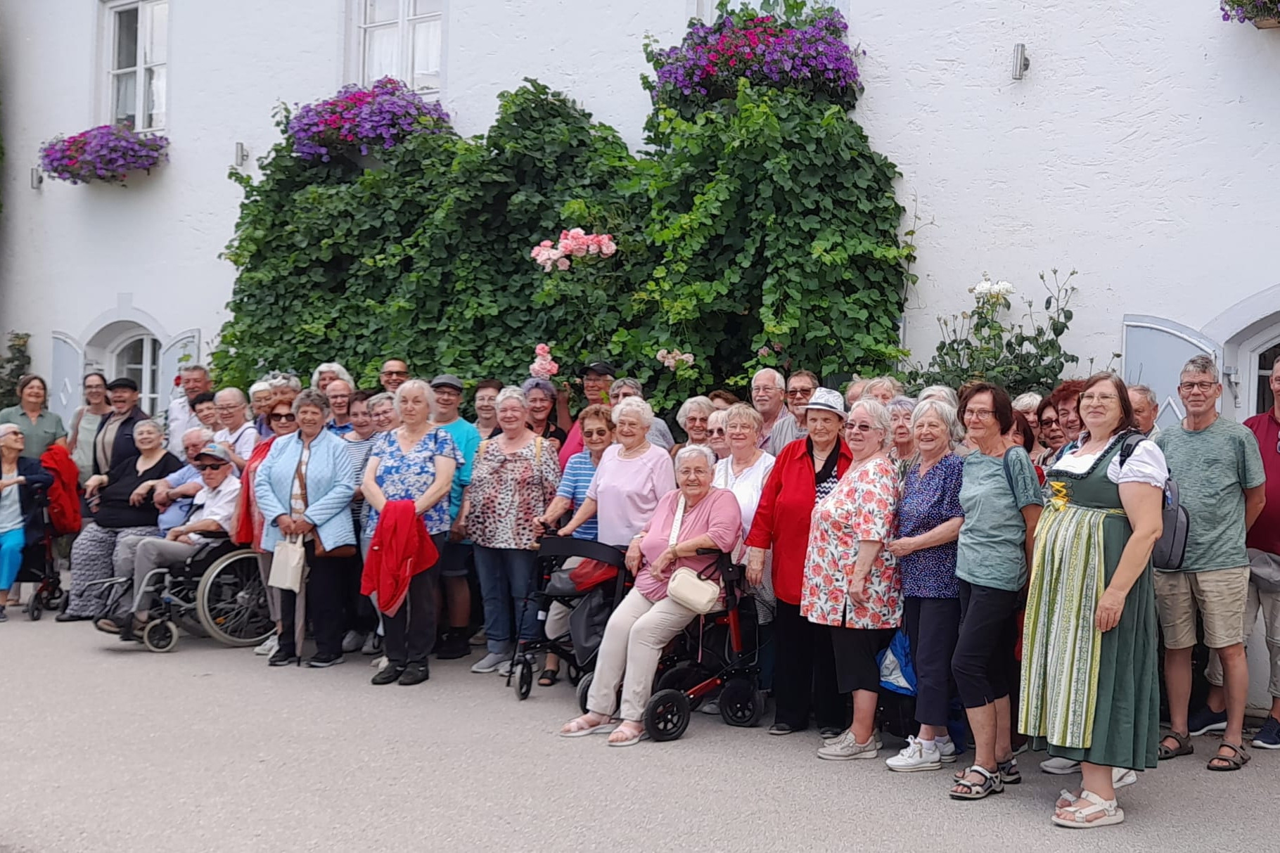 Gruppenbild der Reisegruppe des VdK Indersdorf auf der Fraueninsel