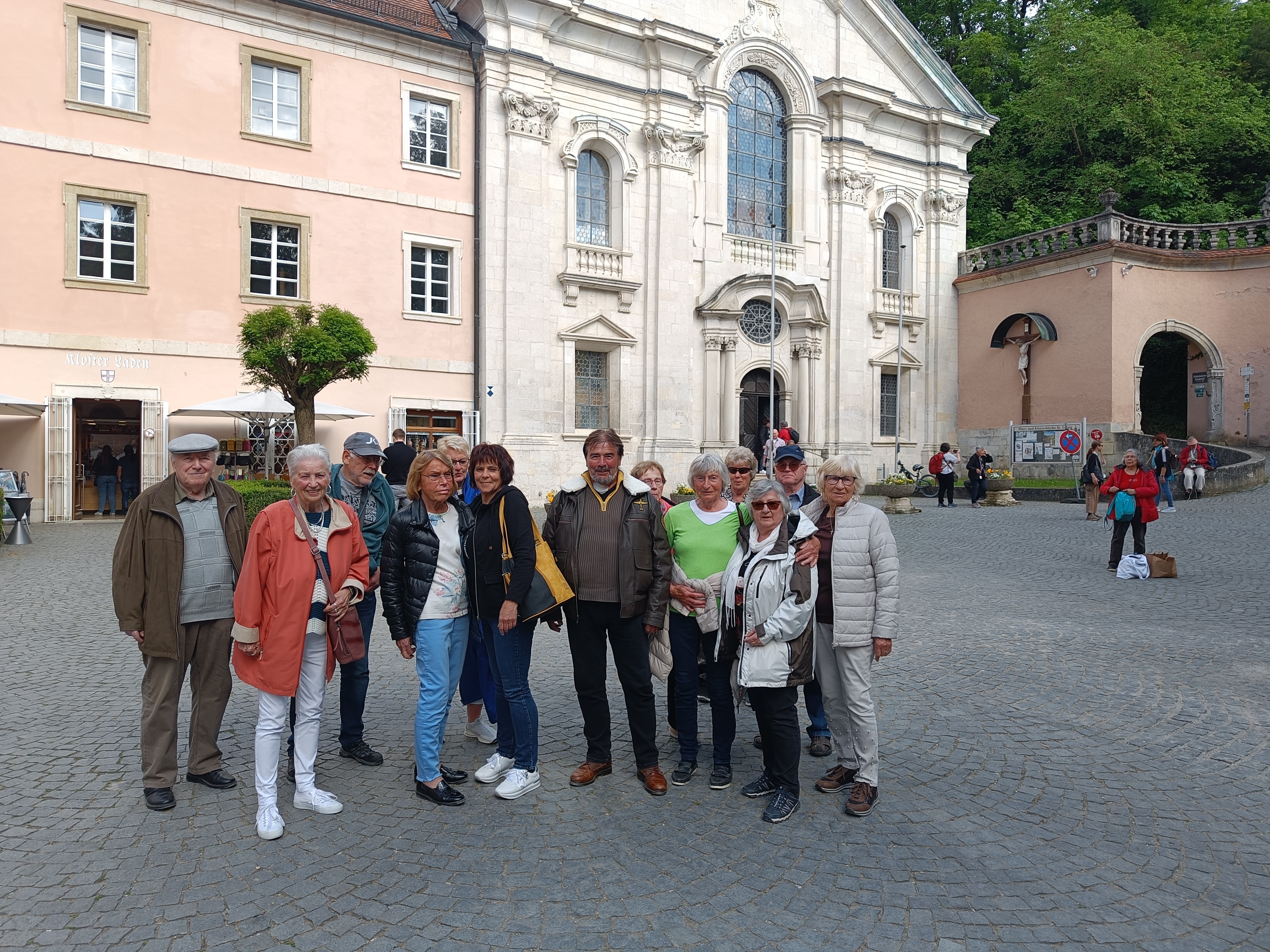 Im Innenhof von Kloster Weltenburg