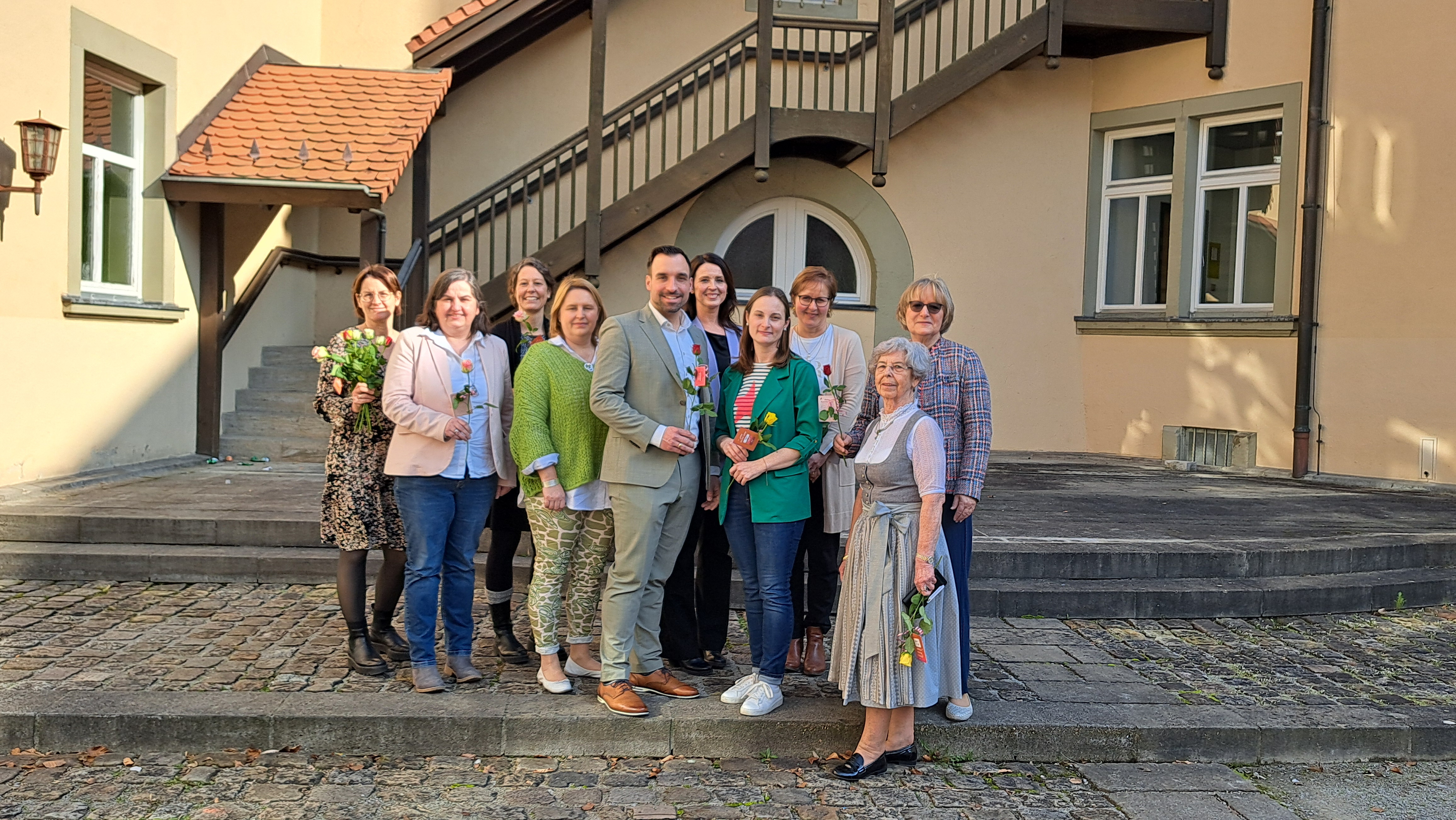 Veranstaltung im Bildhäuser Hof zu Ehren der Frauen