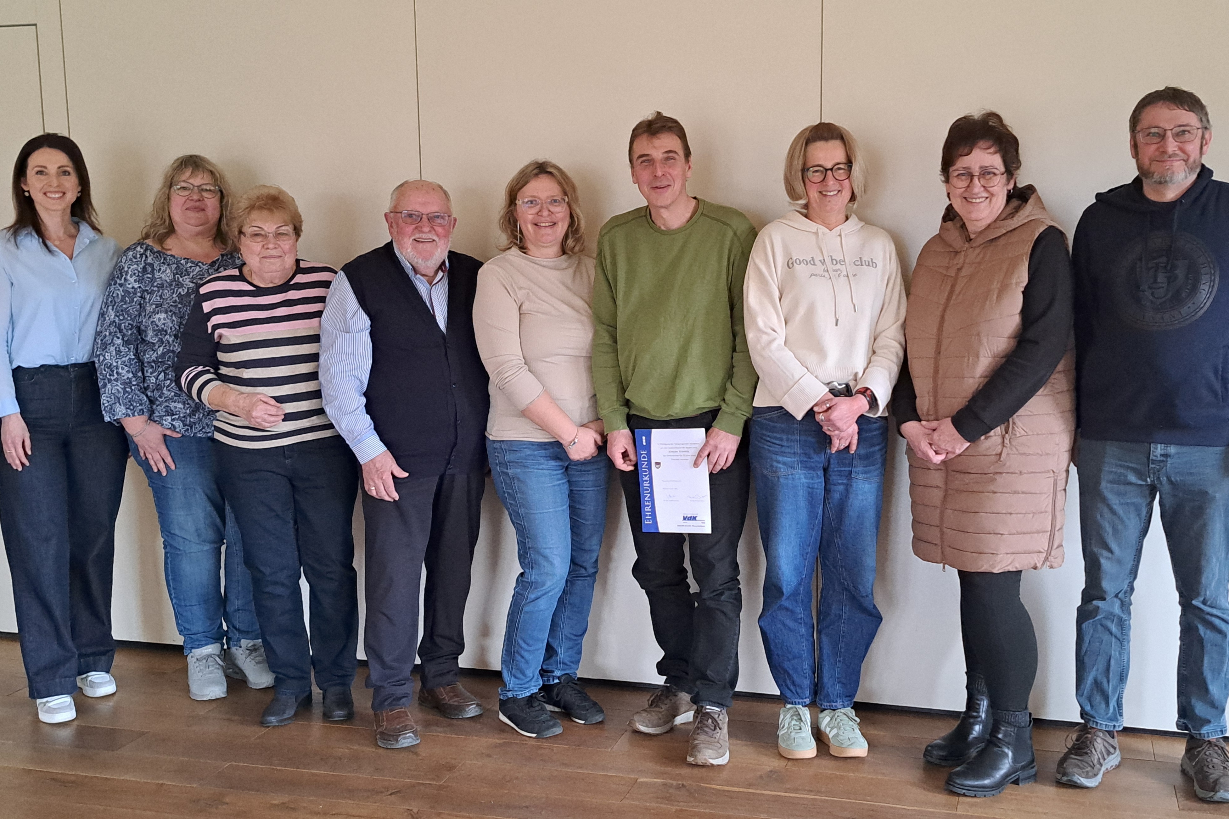 Neue Vorstandschaft OV Höchheim Neu gewählte Vorstandschaft im Ortsverband