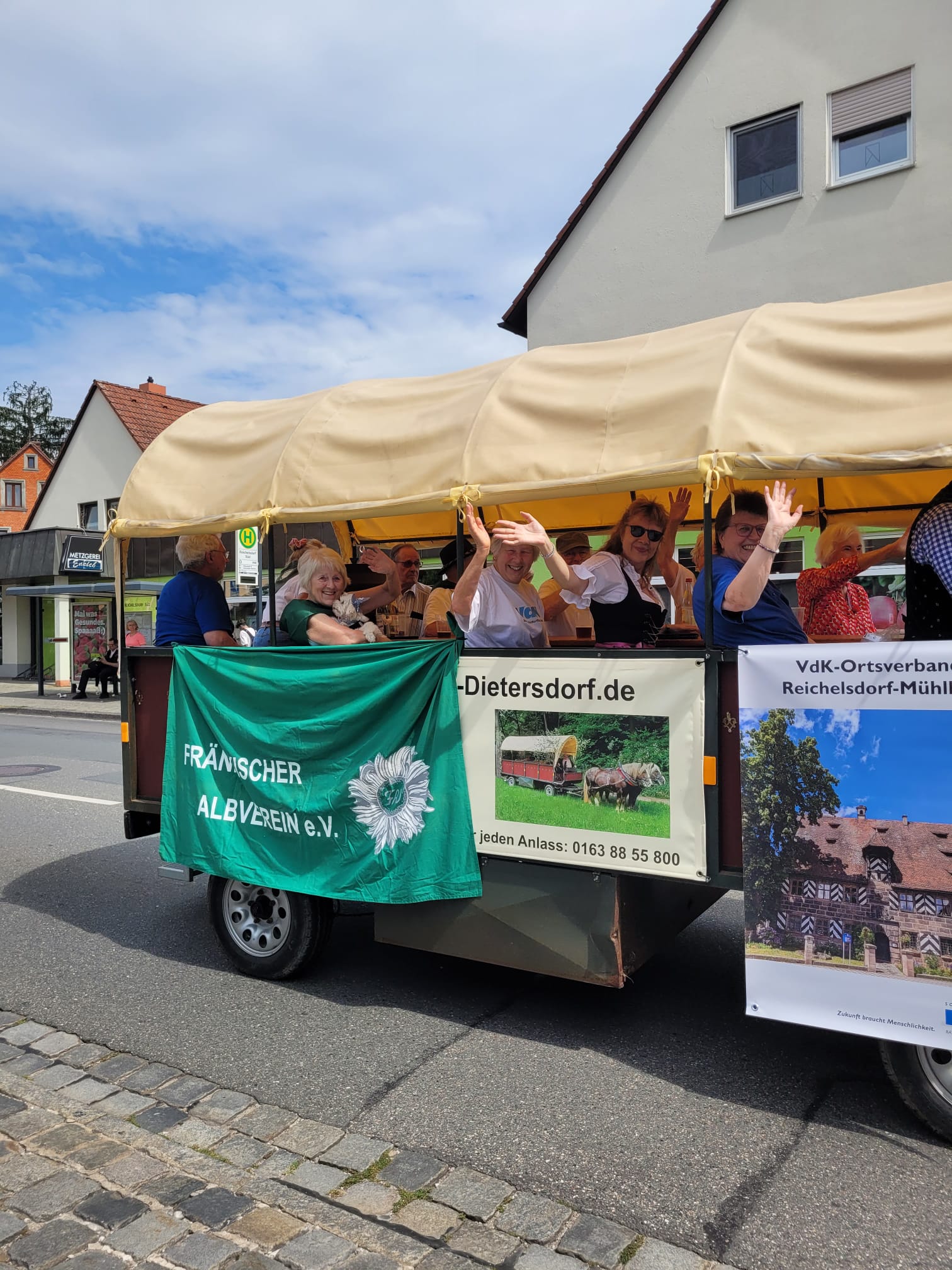 Kutsche der Familie Dittrich mit unserem Vorstand